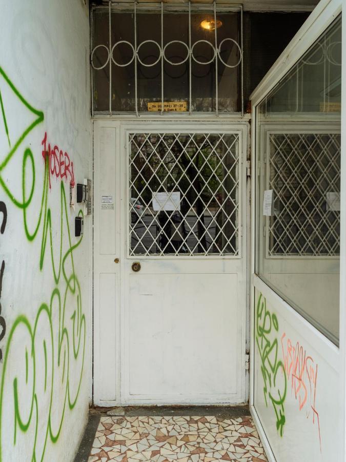 Sunny 2Br Flat - Top Location - Amazing Balcony Bucarest Esterno foto