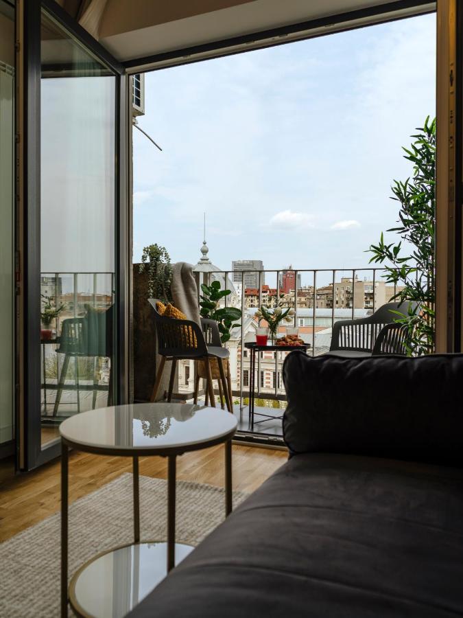 Sunny 2Br Flat - Top Location - Amazing Balcony Bucarest Esterno foto